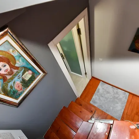 Taksim Private Terrace Close To Antique Store Galata Port Cihangir * איסטמבול