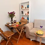 Taksim Private Terrace Close To Antique Store Galata Port Cihangir *