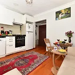 Taksim Private Terrace Close To Antique Store Galata Port Cihangir Lejlighed Istanbul