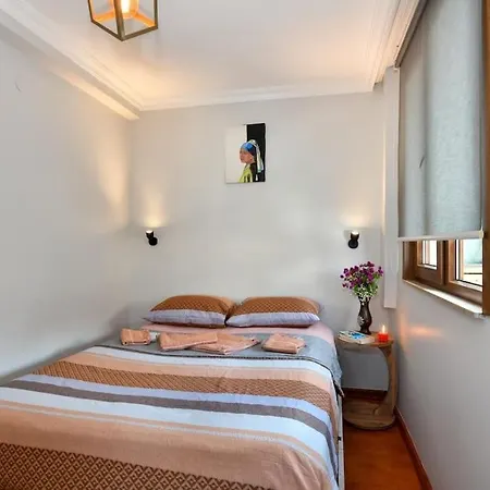 Taksim Private Terrace Close To Antique Store Galata Port Cihangir Διαμέρισμα